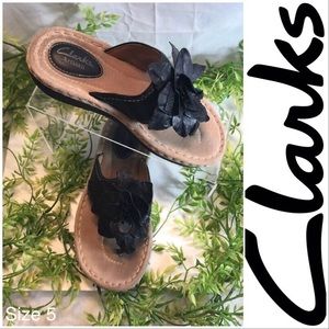 Clark’s Artisian Thong Sandals